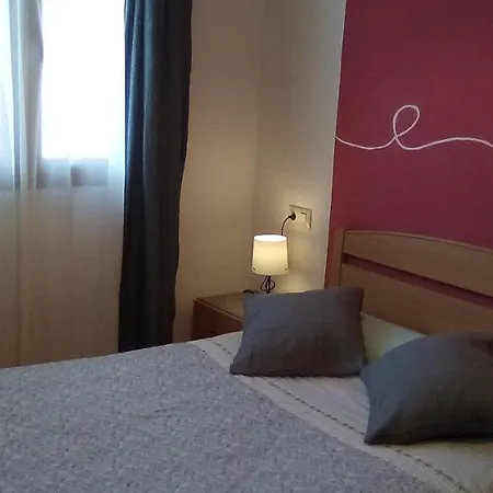 Apartment Valdesqui *
